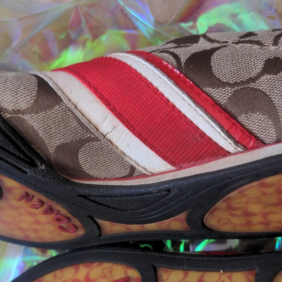 Shoes - Picture 5 of 8